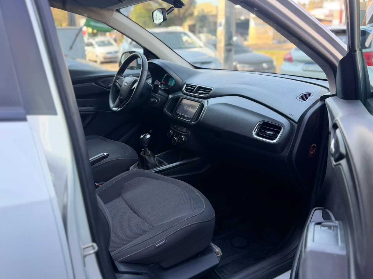 Chevrolet Onix Hatch LTZ 1.4 8V Flex Power Mec. 4P - foto 13