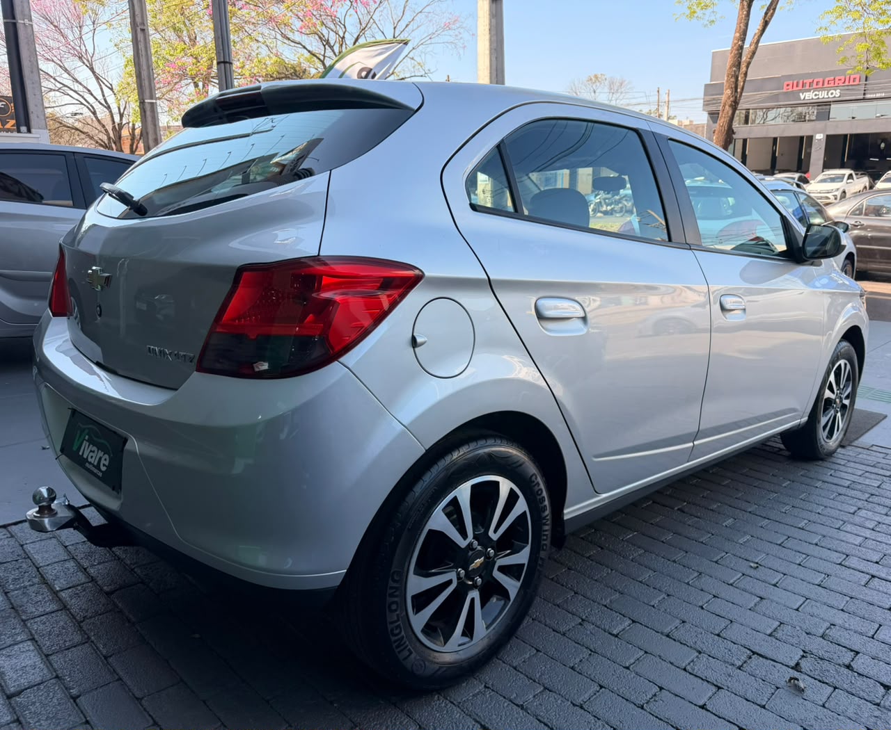 Chevrolet Onix Hatch LTZ 1.4 8V Flex Power Mec. 4P - foto 5