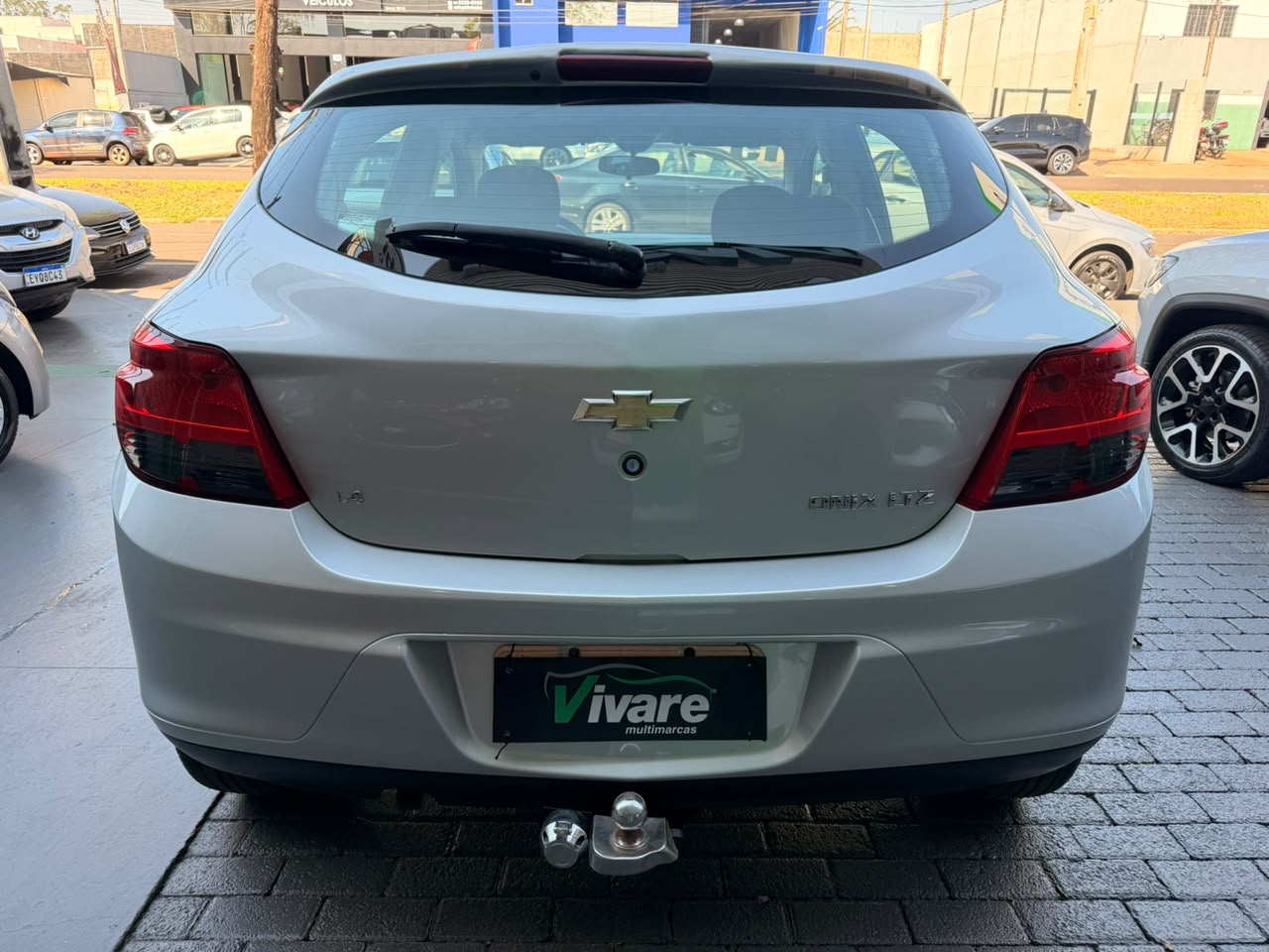 Chevrolet Onix Hatch LTZ 1.4 8V Flex Power Mec. 4P - foto 7